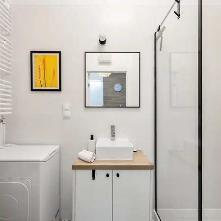 Apartmanhotel Lily - Rooftop Terrace By The Shipyard Gdańsk