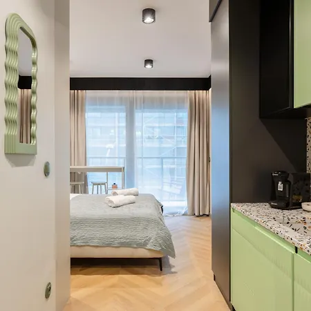 Lily - Rooftop Terrace By The Shipyard Gdańsk