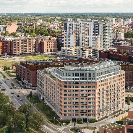 Lily - Rooftop Terrace By The Shipyard Gdańsk
