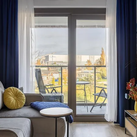 Apartmanhotel Lily - Rooftop Terrace By The Shipyard Gdańsk