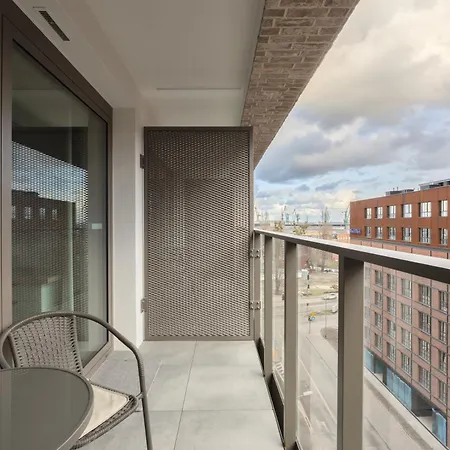 Lily - Rooftop Terrace By The Shipyard شقة فندقية غدانسك