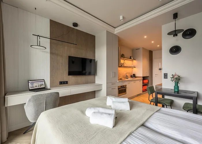 Lily - Rooftop Terrace By The Shipyard غدانسك