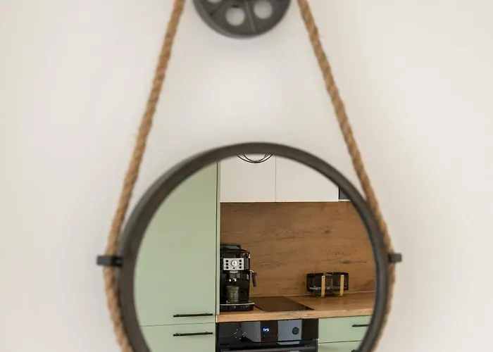 Lily - Rooftop Terrace By The Shipyard شقة فندقية