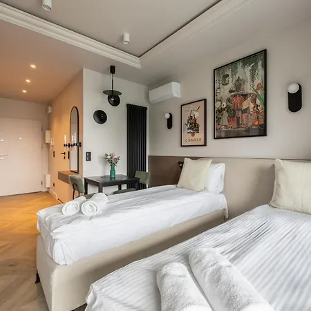 Hotel apartamentowy Lily - Rooftop Terrace By The Shipyard Gdańsk