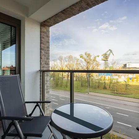 Lily - Rooftop Terrace By The Shipyard 3* Gdańsk