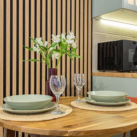 Lily - Foodhall & Rooftop Terrace 3* Gdansk