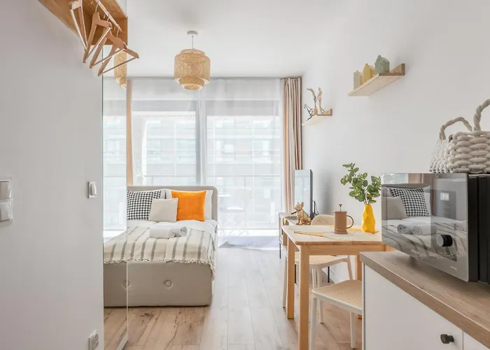 Lily - Rooftop Terrace By The Shipyard Hotel apartamentowy