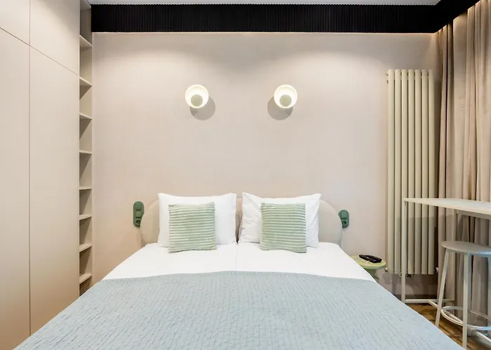 Lily - Rooftop Terrace By The Shipyard Hotel apartamentowy