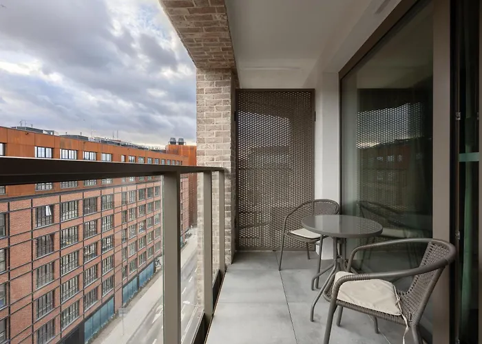 Lily - Rooftop Terrace By The Shipyard 3*