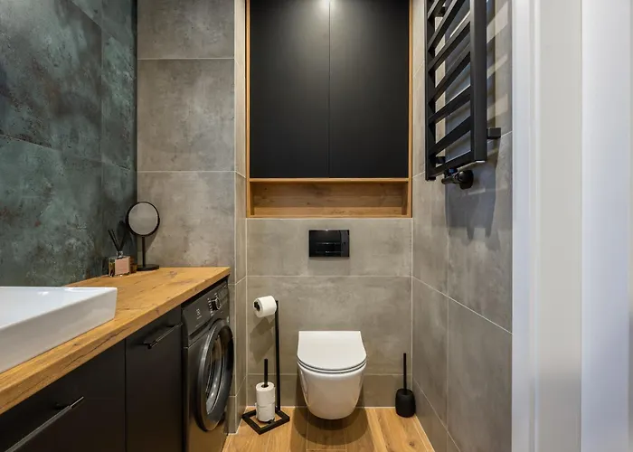 Lily - Rooftop Terrace By The Shipyard Hotel apartamentowy