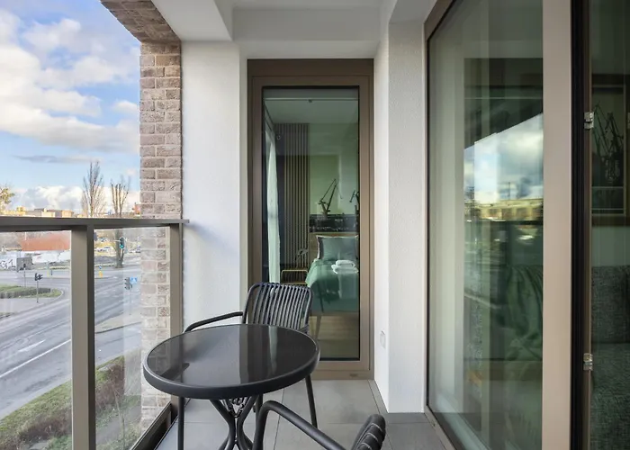 Lily - Rooftop Terrace By The Shipyard 3*