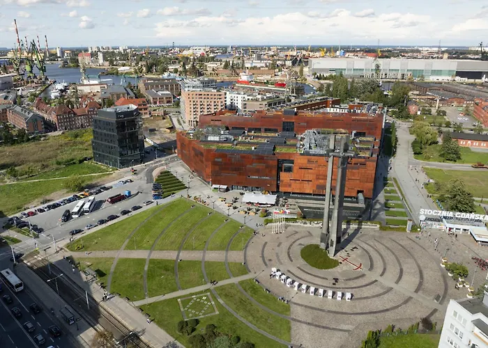 Aparthotel Lily - Rooftop Terrace By The Shipyard