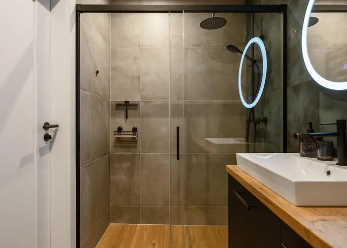 Lily - Rooftop Terrace By The Shipyard Gdańsk