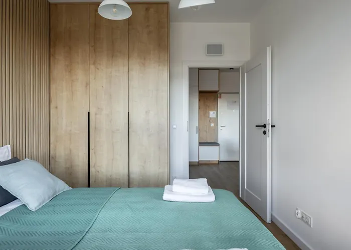 Lily - Rooftop Terrace By The Shipyard Aparthotel 3*